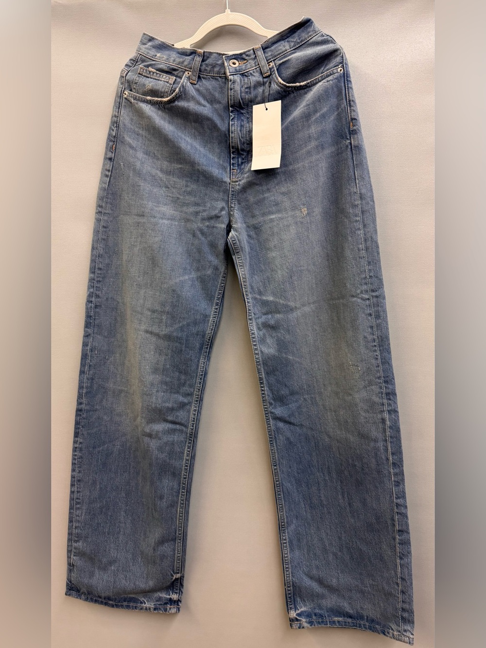 Zara Men's Straight Jeans in Faded Blue